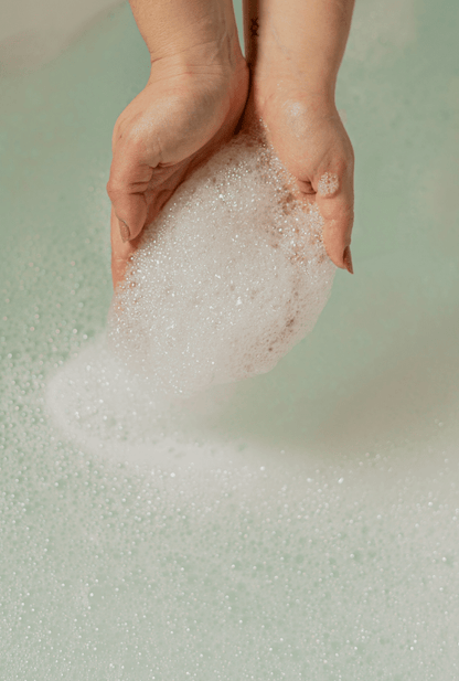 Cozy Season Balsam Fir Bubble Bath 4 oz - 8 Elephants by Molly