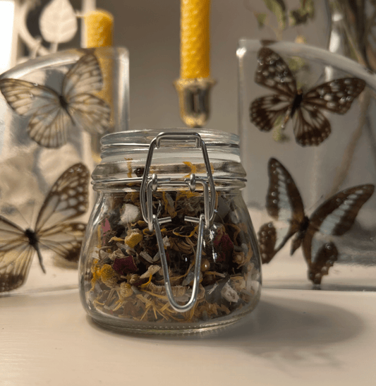 Organic Post - Partum Herbal Sitz Bath 4 oz Glass Jar - 8 Elephants by Molly