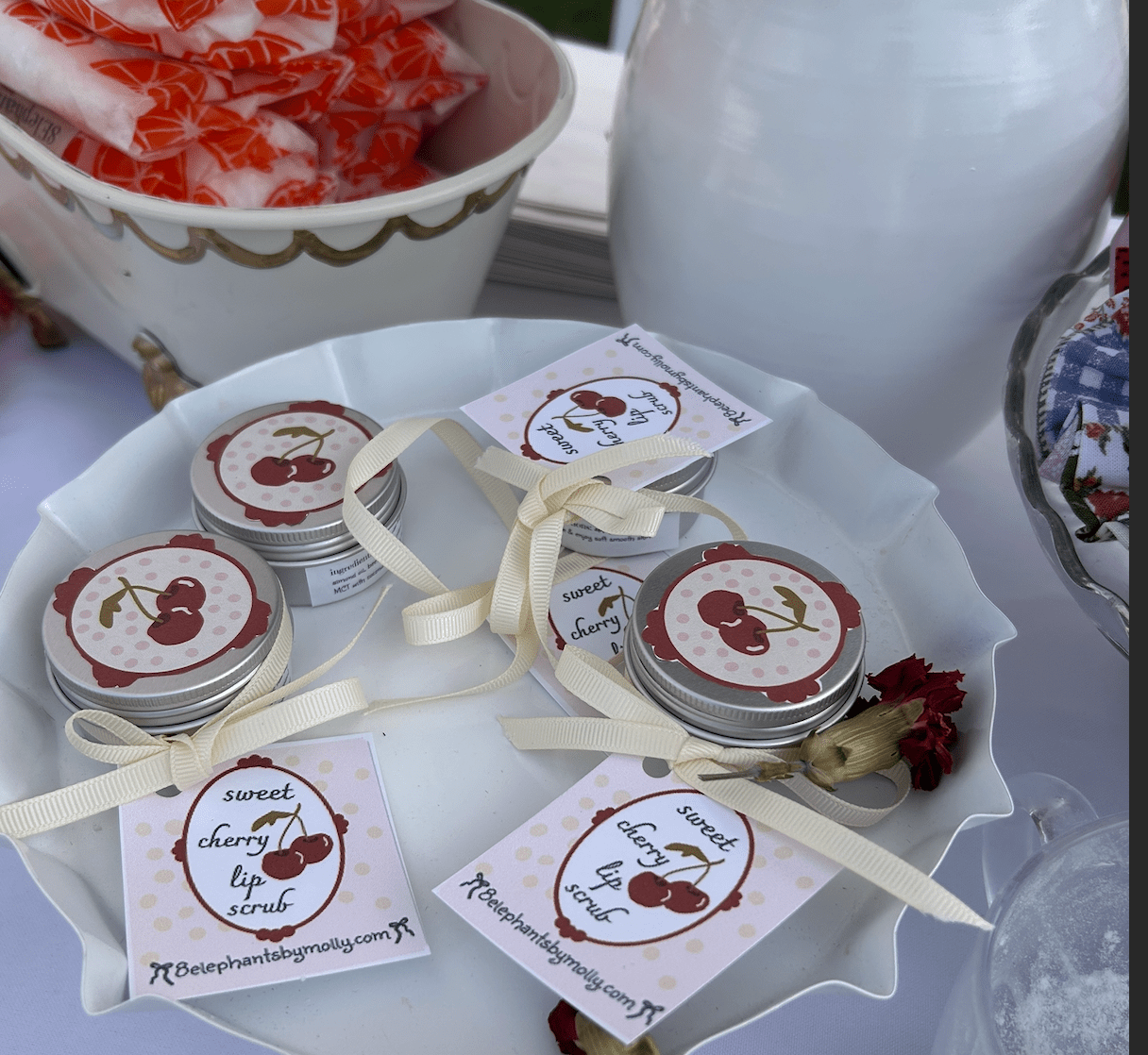 Sweet cherry lip scrub - 8 Elephants by Molly